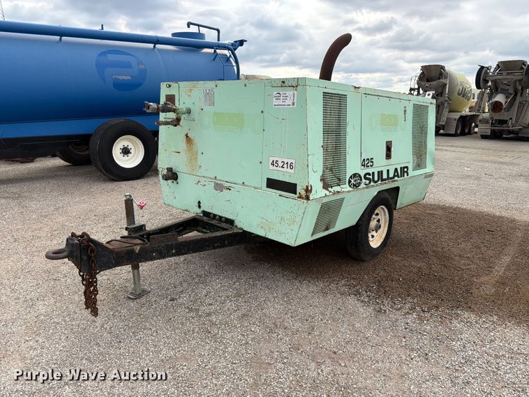image for item FK3697 Sullair 425 air compressor