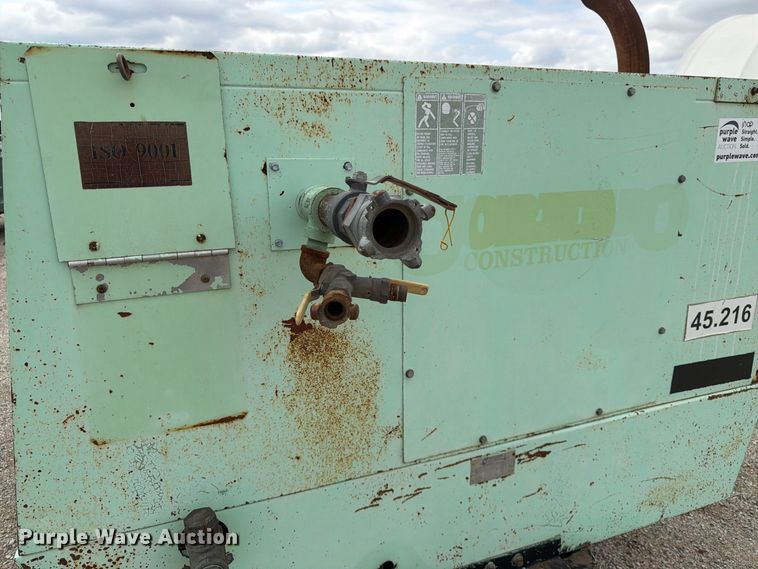 image for item FK3697 Sullair 425 air compressor