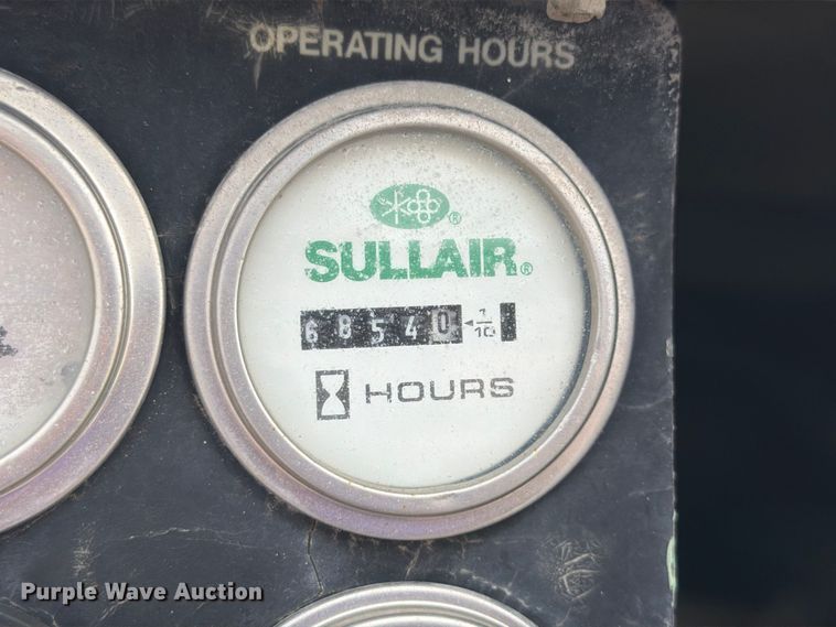 image for item FK3697 Sullair 425 air compressor