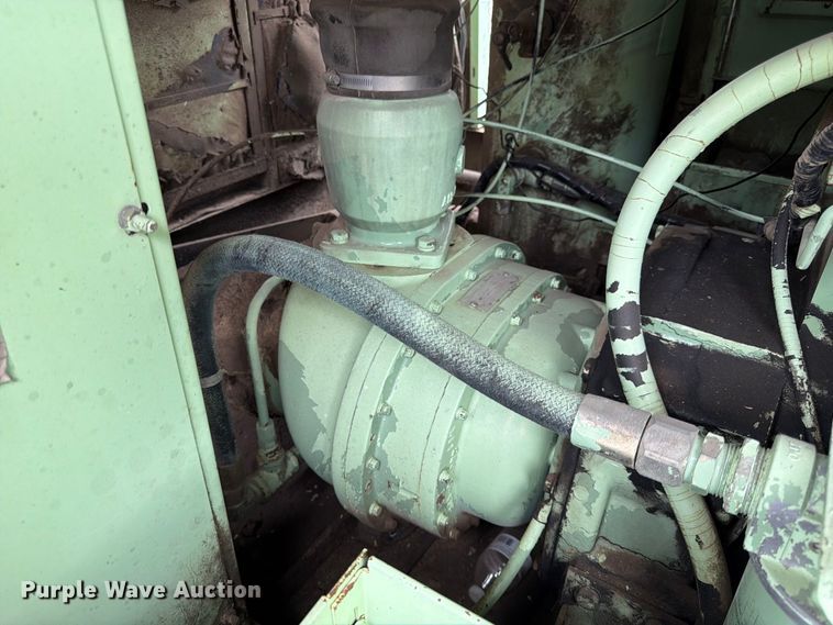 image for item FK3697 Sullair 425 air compressor