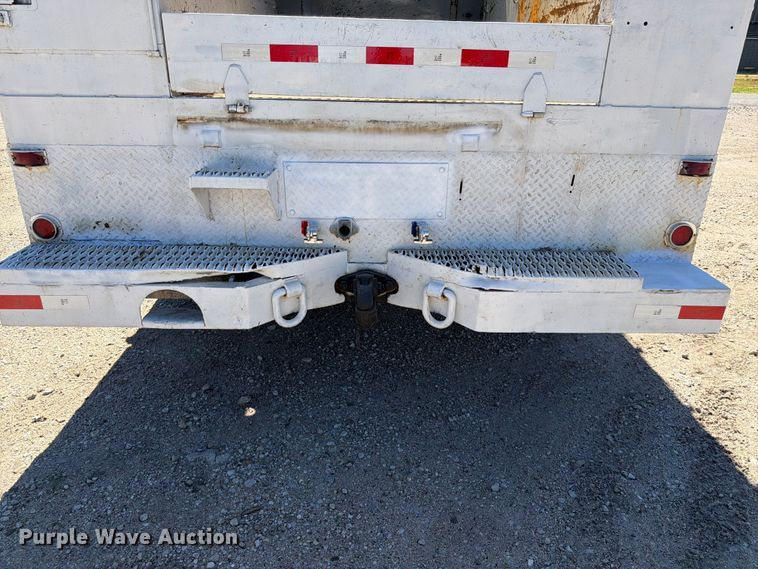 image for item FK3711 2002 Ford F750 Super Duty utility / service truck