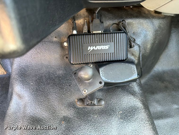 image for item FK3711 2002 Ford F750 Super Duty utility / service truck