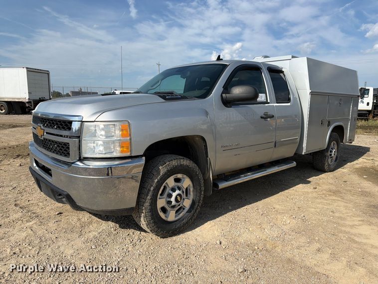 2012 Chevrolet Silverado 2500HD Ext. Cab utility bed pickup truck
