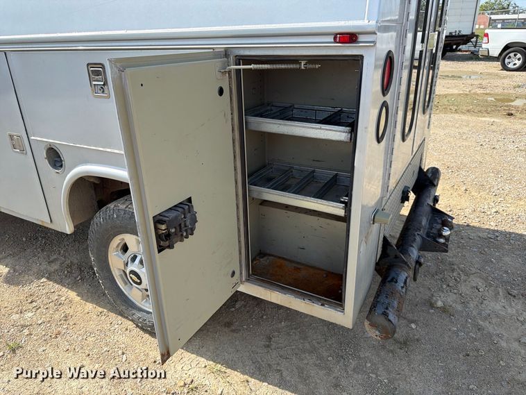 image for item FK3719 2012 Chevrolet Silverado 2500HD Ext. Cab utility bed pickup truck