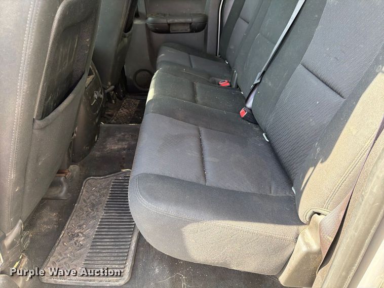 image for item FK3719 2012 Chevrolet Silverado 2500HD Ext. Cab utility bed pickup truck