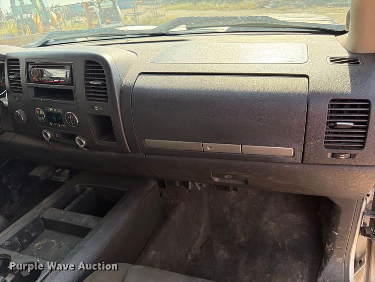 image for item FK3719 2012 Chevrolet Silverado 2500HD Ext. Cab utility bed pickup truck