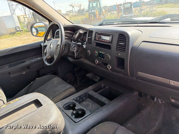 image for item FK3719 2012 Chevrolet Silverado 2500HD Ext. Cab utility bed pickup truck