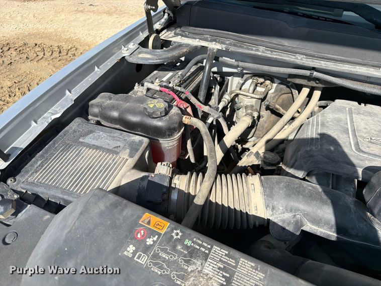 image for item FK3719 2012 Chevrolet Silverado 2500HD Ext. Cab utility bed pickup truck