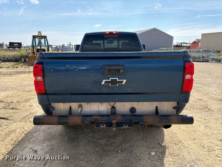 image for item FK3721 2017 Chevrolet Silverado 2500HD Ext. Cab pickup truck