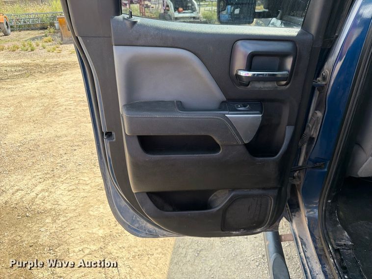 image for item FK3721 2017 Chevrolet Silverado 2500HD Ext. Cab pickup truck