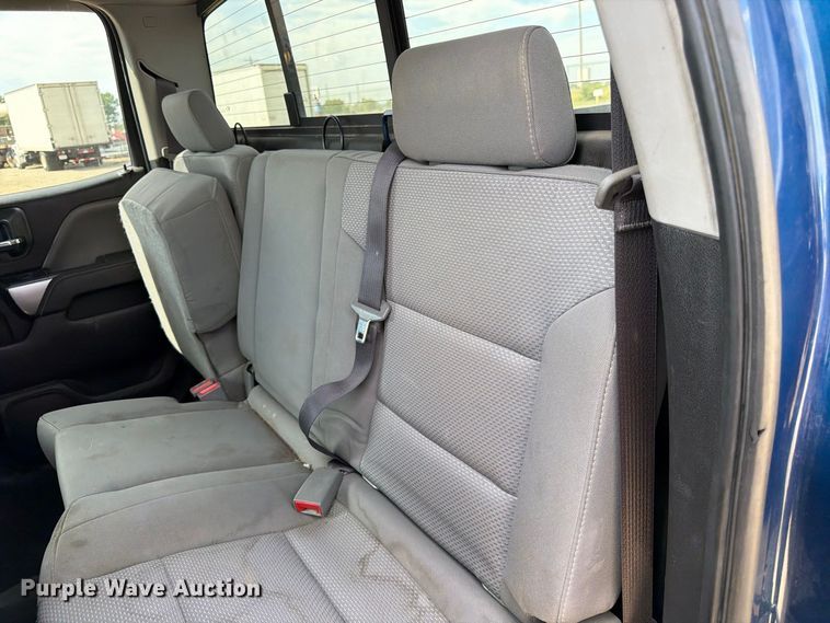 image for item FK3721 2017 Chevrolet Silverado 2500HD Ext. Cab pickup truck