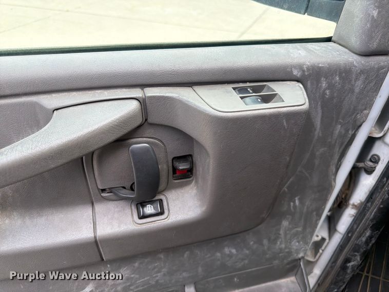 image for item FK4584 2014 Chevrolet Express 1500 van