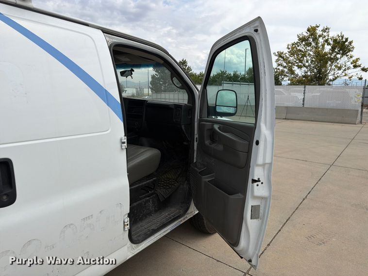 image for item FK4584 2014 Chevrolet Express 1500 van