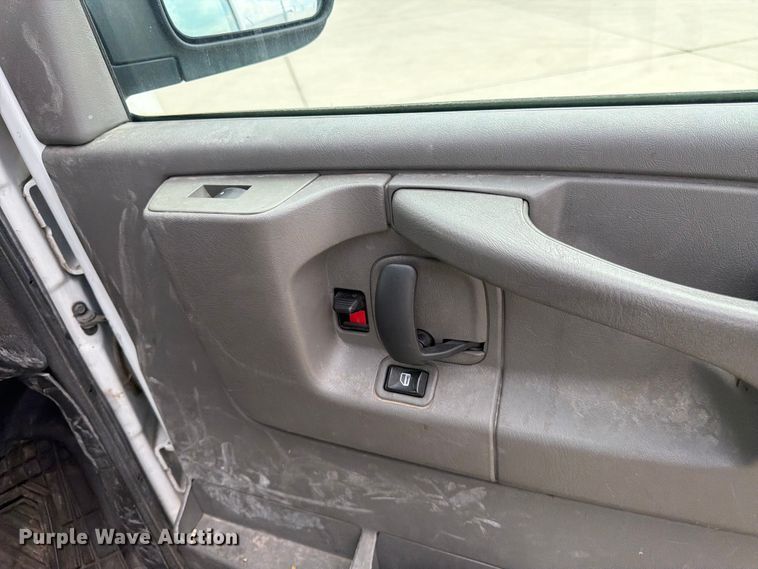 image for item FK4584 2014 Chevrolet Express 1500 van
