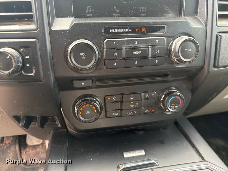 image for item FK4585 2018 Ford F150 Crew Cab pickup truck