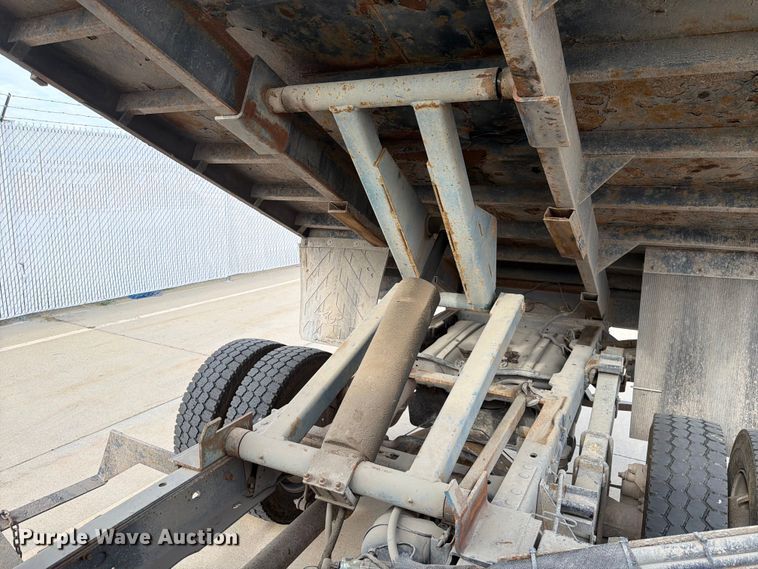 image for item FK4586 2016 Ford F550 dump flatbed truck