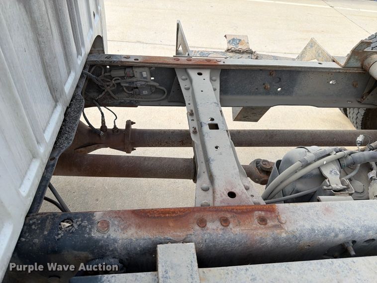 image for item FK4586 2016 Ford F550 dump flatbed truck