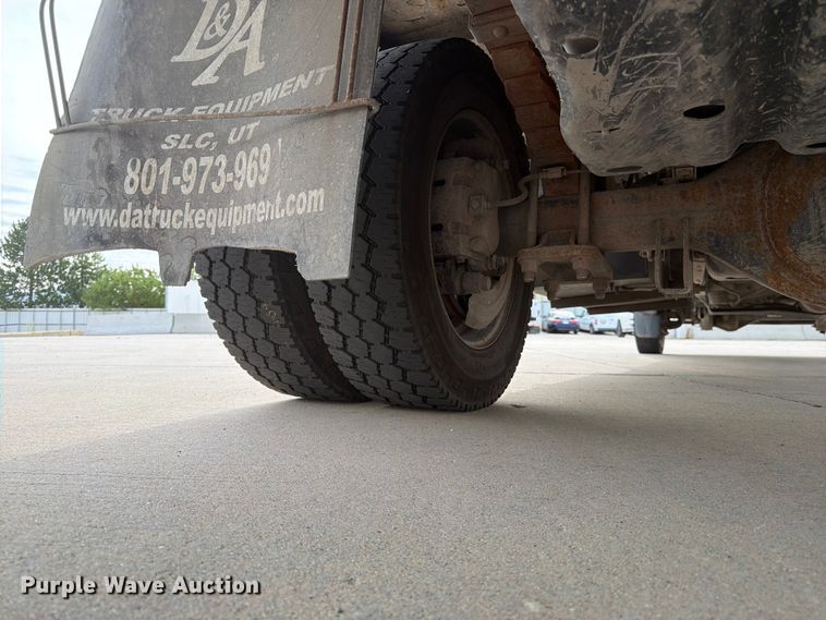 image for item FK4586 2016 Ford F550 dump flatbed truck