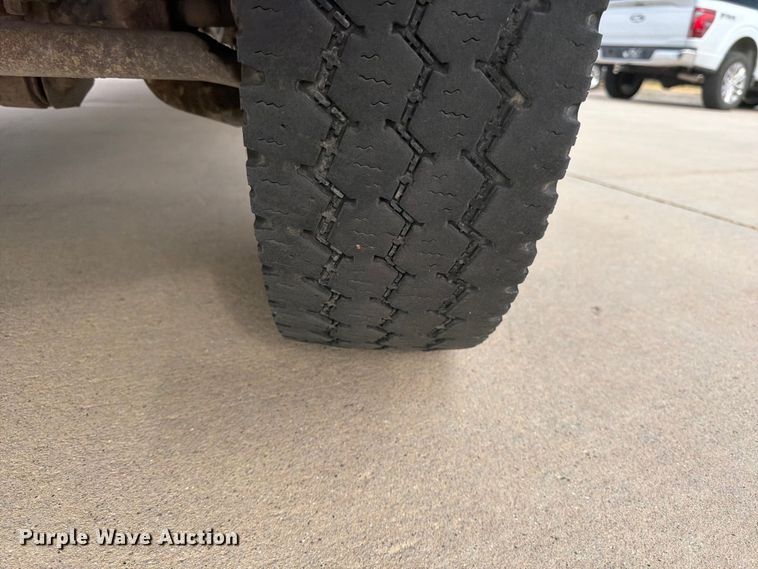 image for item FK4586 2016 Ford F550 dump flatbed truck