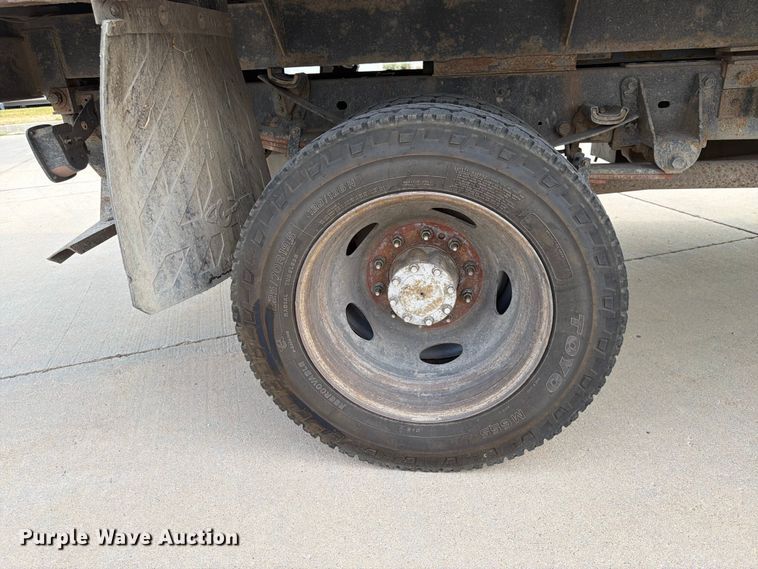 image for item FK4586 2016 Ford F550 dump flatbed truck