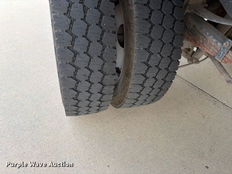 image for item FK4586 2016 Ford F550 dump flatbed truck