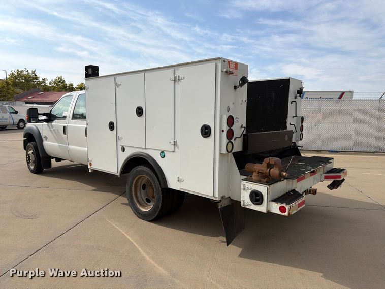 image for item FK4587 2015 Ford F550 utility / service truck