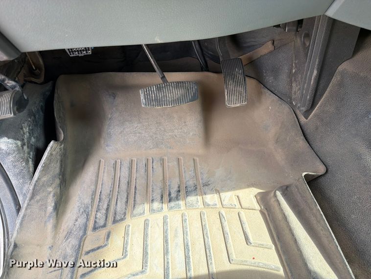 image for item FK4587 2015 Ford F550 utility / service truck