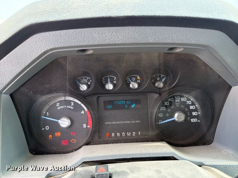 image for item FK4587 2015 Ford F550 utility / service truck
