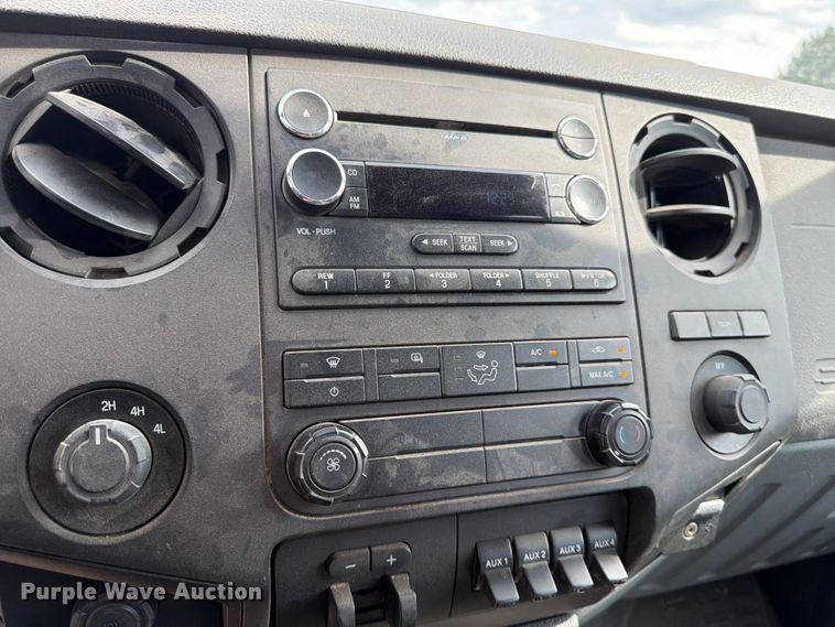 image for item FK4587 2015 Ford F550 utility / service truck