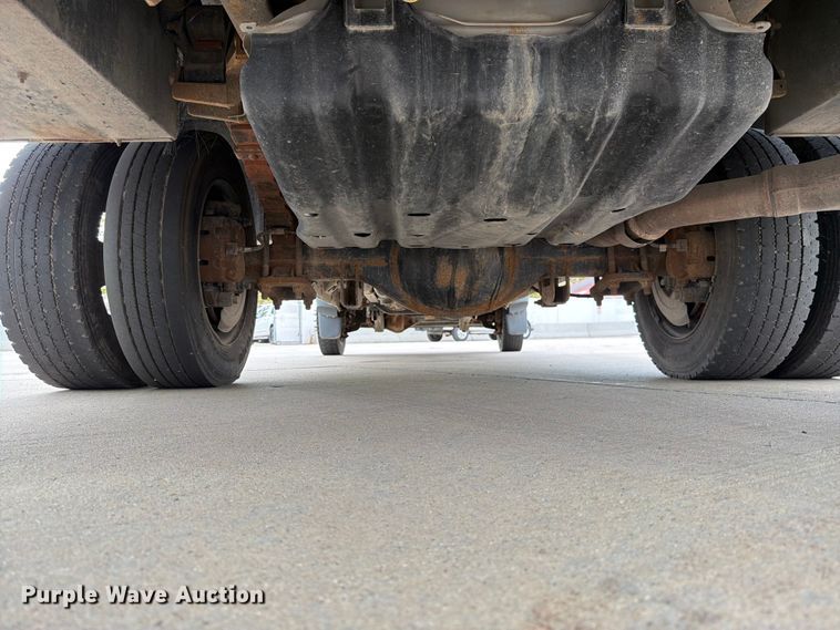 image for item FK4587 2015 Ford F550 utility / service truck