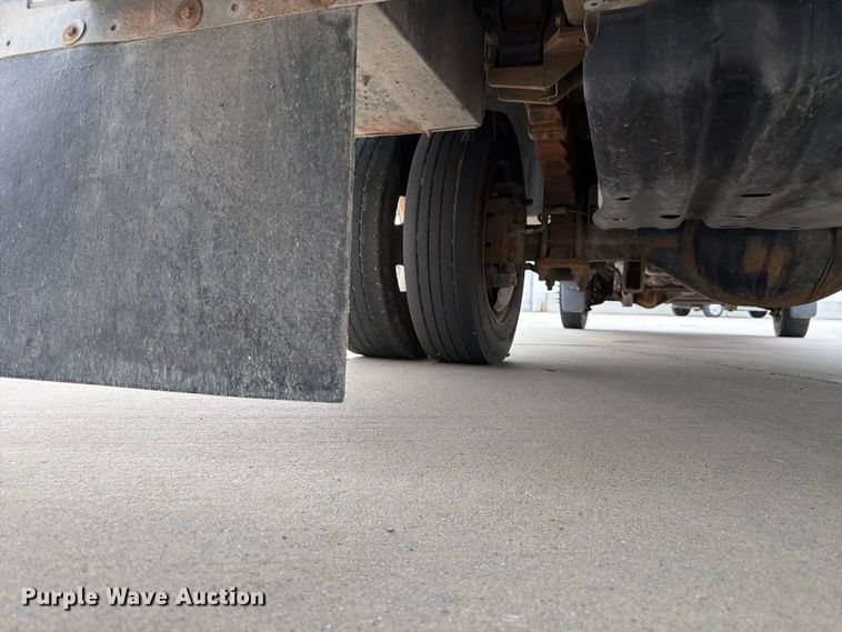 image for item FK4587 2015 Ford F550 utility / service truck