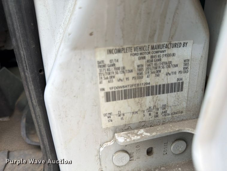 image for item FK4587 2015 Ford F550 utility / service truck