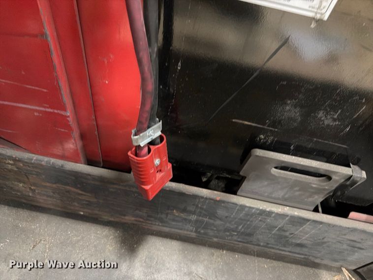 image for item FK4613 Raymond SA-CSR30T forklift