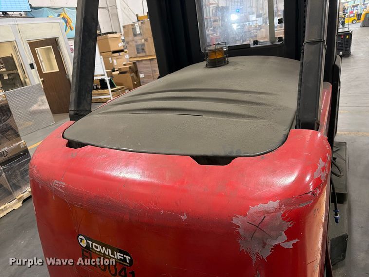 image for item FK4613 Raymond SA-CSR30T forklift