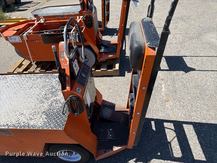 image for item FK4614 (3) Taylor-Dunn utility carts