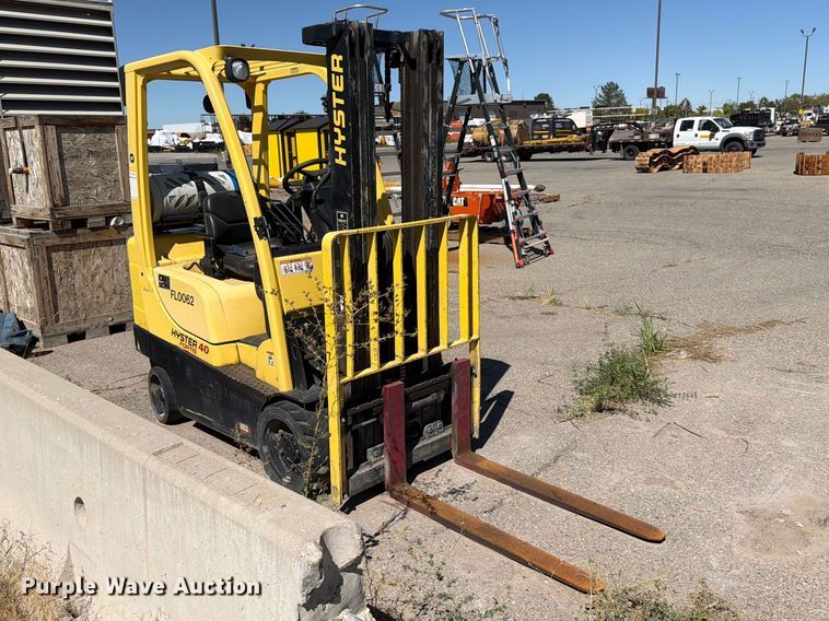 image for item FK4616 2012 Hyster S40FTS forklift