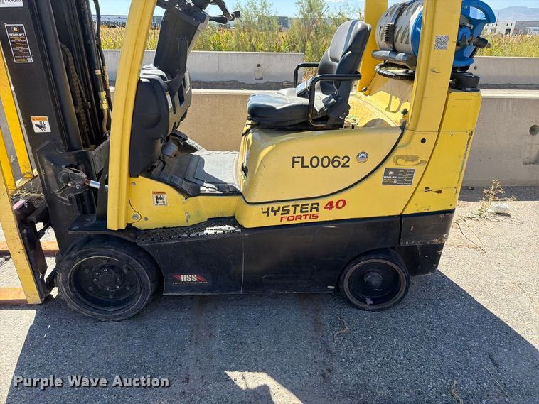 image for item FK4616 2012 Hyster S40FTS forklift