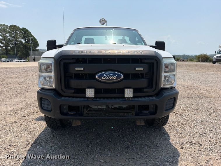 image for item FK5041 2011 Ford F250 Super Duty utility bed pickup truck