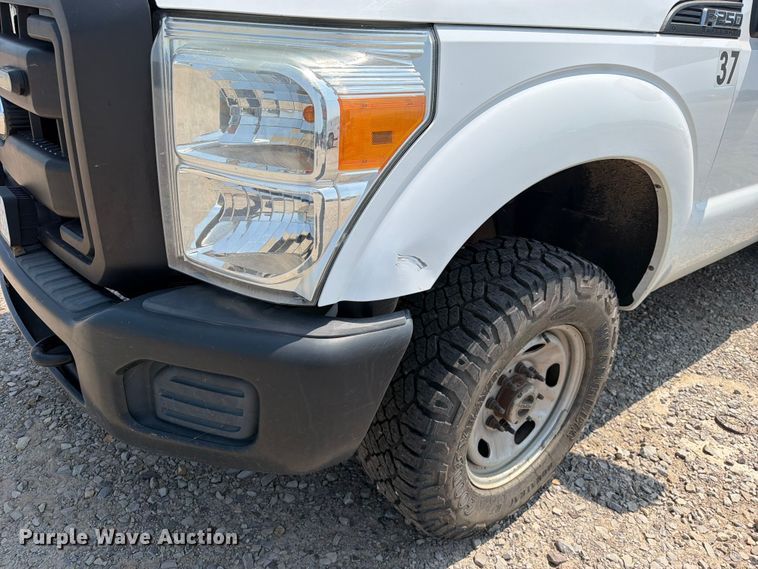 image for item FK5041 2011 Ford F250 Super Duty utility bed pickup truck