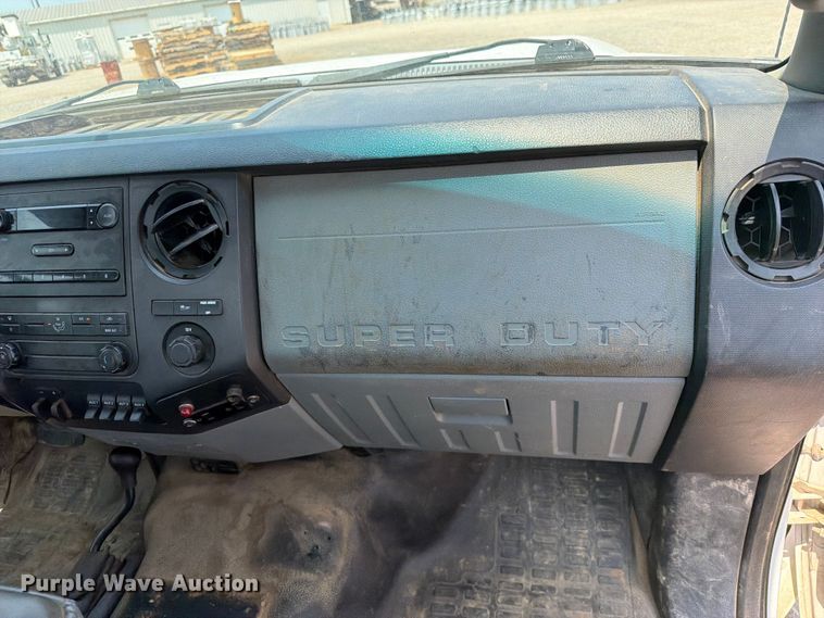 image for item FK5041 2011 Ford F250 Super Duty utility bed pickup truck