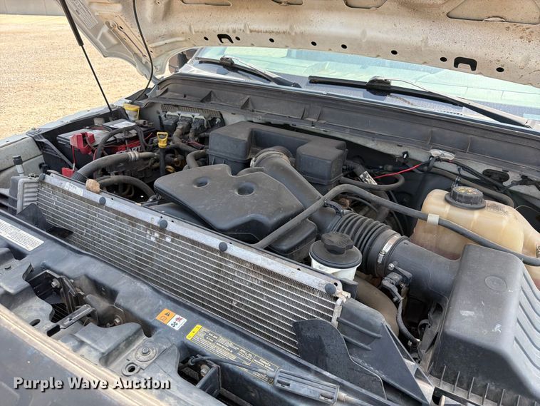 image for item FK5041 2011 Ford F250 Super Duty utility bed pickup truck
