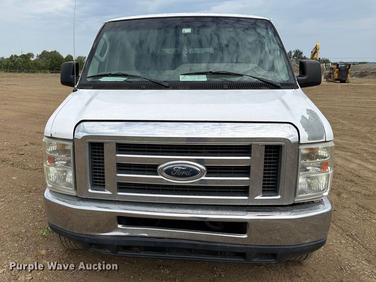 image for item FK5068 2013 Ford E350 van