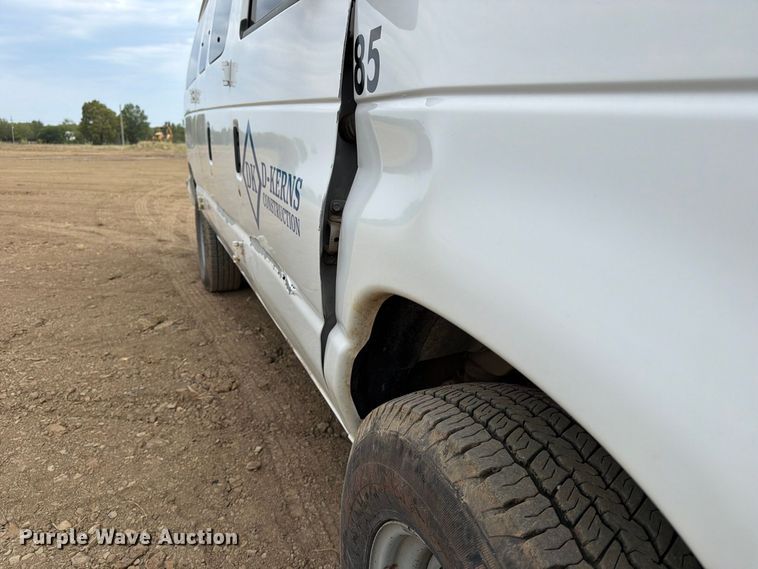 image for item FK5068 2013 Ford E350 van