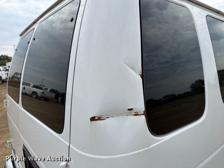 image for item FK5068 2013 Ford E350 van