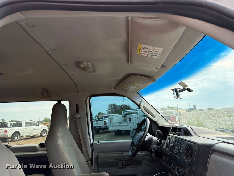 image for item FK5068 2013 Ford E350 van