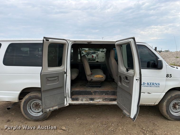 image for item FK5068 2013 Ford E350 van