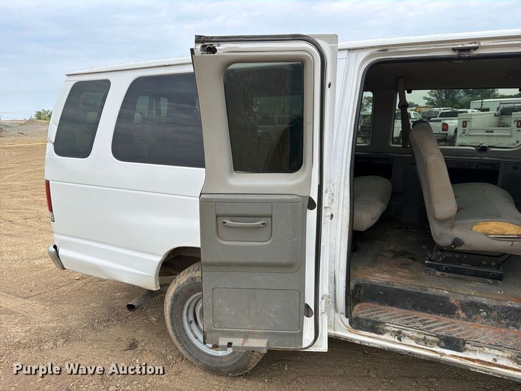 image for item FK5068 2013 Ford E350 van