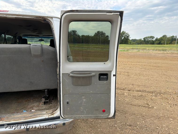 image for item FK5068 2013 Ford E350 van