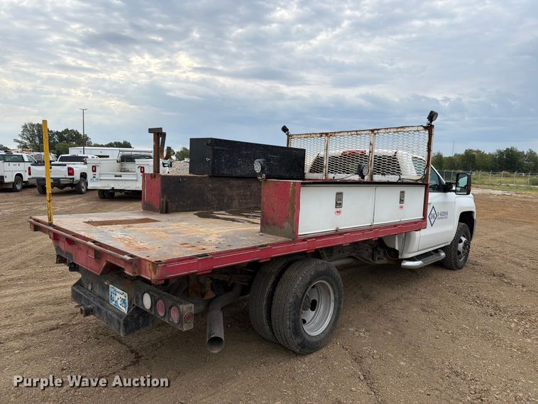 image for item FK5069 2015 Chevrolet Silverado 3500HD flatbed pickup truck
