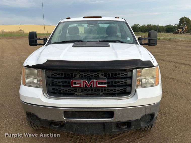 image for item FK5073 2011 GMC Sierra 3500HD utility bed pickup truck